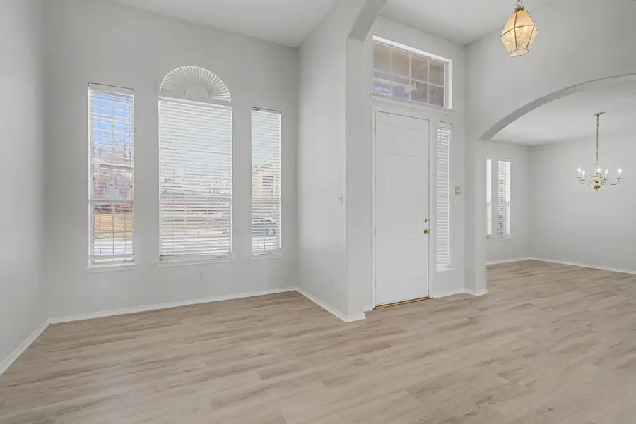 9016 Culberson Drive, Plano, TX 75025 - Image #2