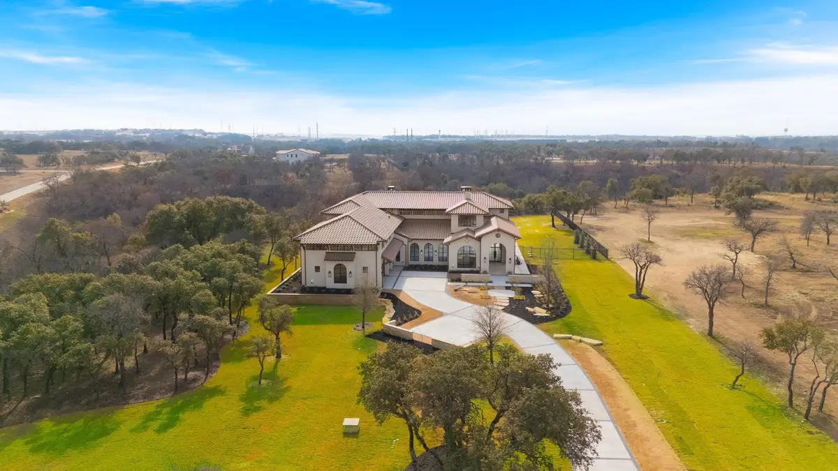 10717 Arrowhead Point Drive, Fort Worth, TX 76179 - #1