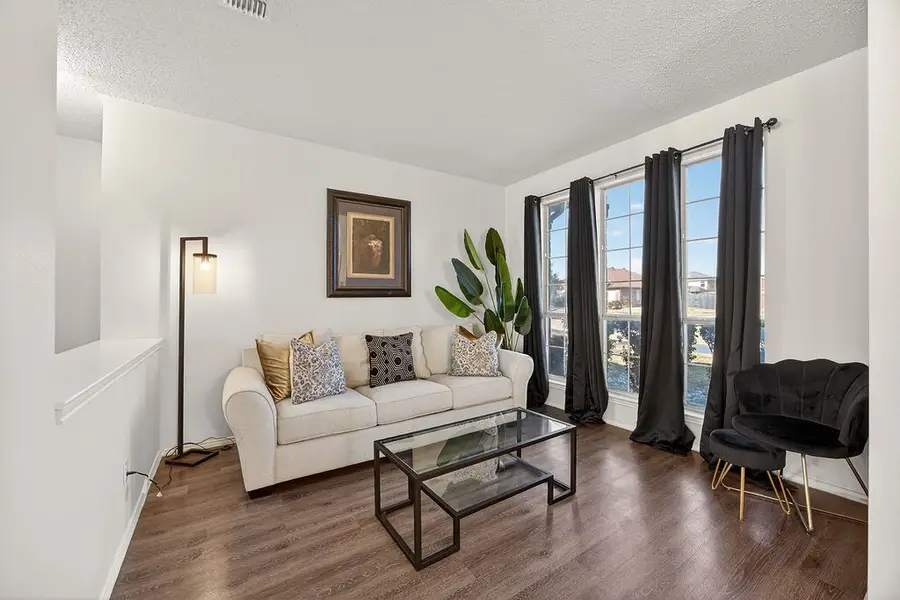 3330 Midstream Court, Mesquite, TX 75181 - Image #2