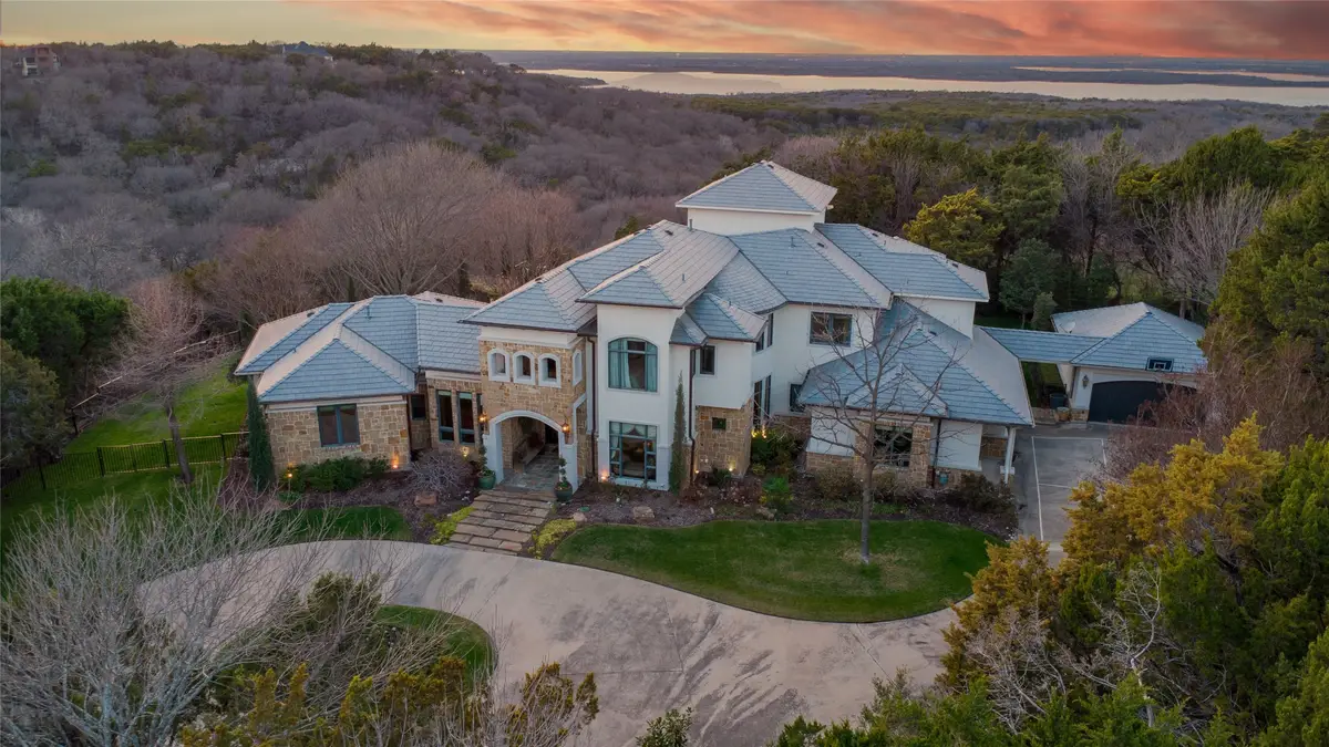 707 Oakhill Lane, Cedar Hill, TX 75104 - #1