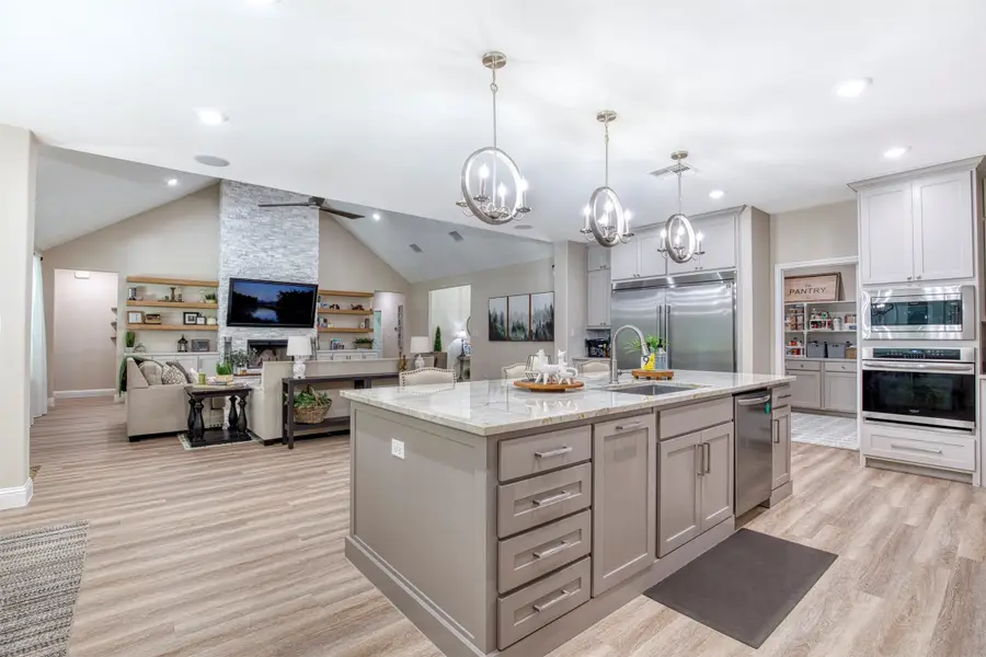 2121 Canyon Lake Road, Wills Point, TX 75169 - #3