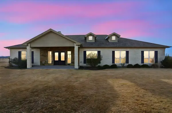 2701 County Road 1110, Rio Vista, TX 76093