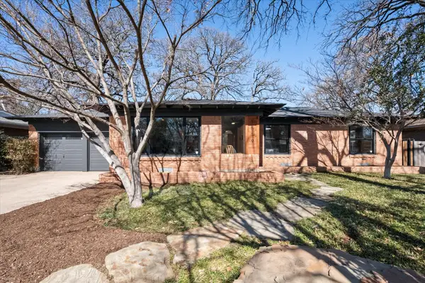 1519 W Lavender Lane, Arlington, TX 76013