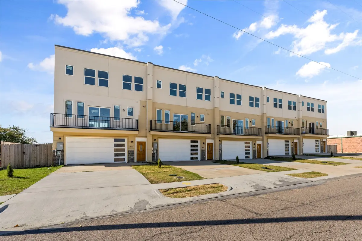 3607 Portland Street, Irving, TX 75062 - Image #1