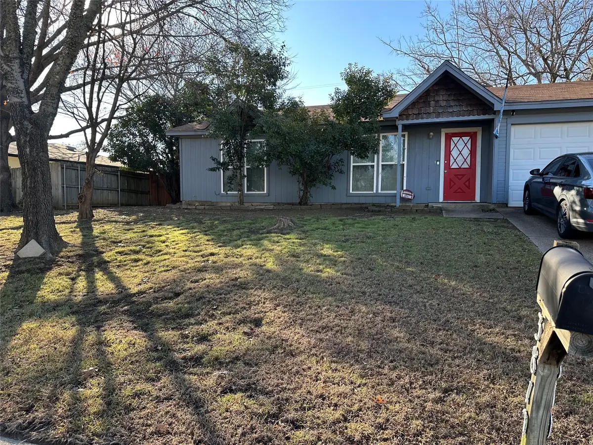 3810 Indian Wells Drive, Arlington, TX 76017 - Image #1