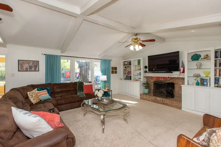 904 Clifford Street, Athens, TX 75751 - #3