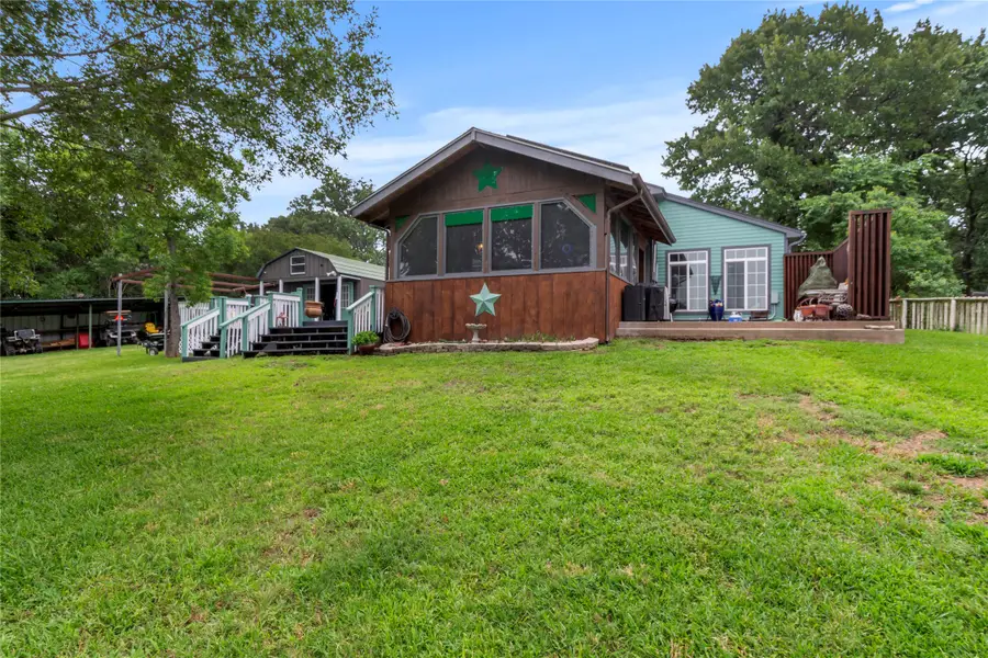 250 Whispering Oaks Trail, Payne Springs, TX 75156 - Image #2