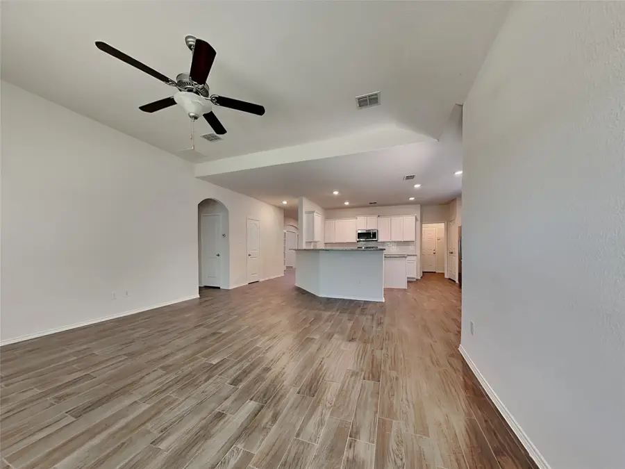 506 Robinson Way, Fate, TX 75189 - Image #3