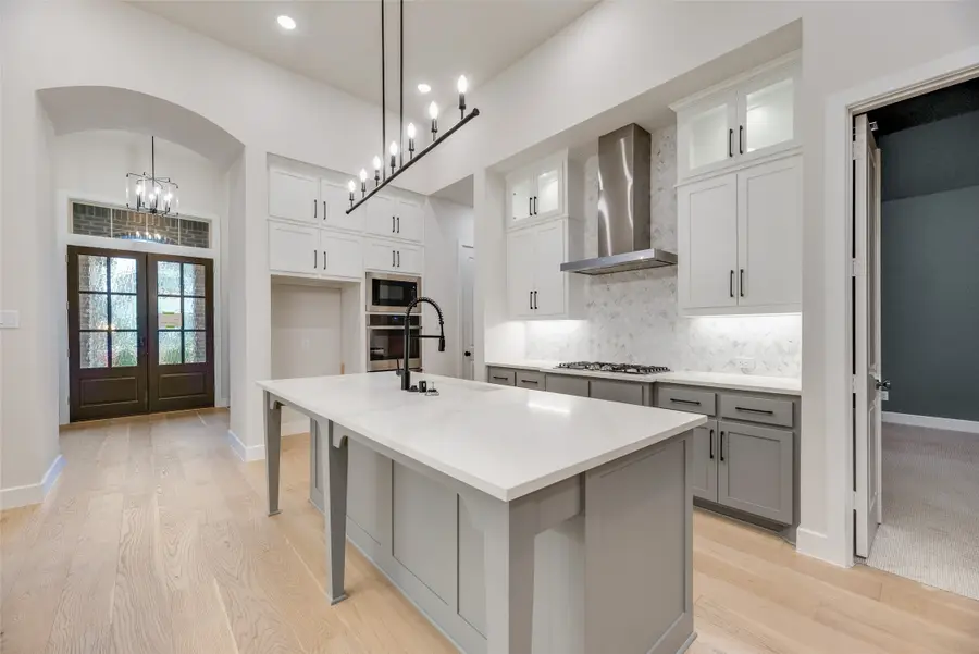 4104 Fall Aster Way, Aubrey, TX 76227 - Image #2