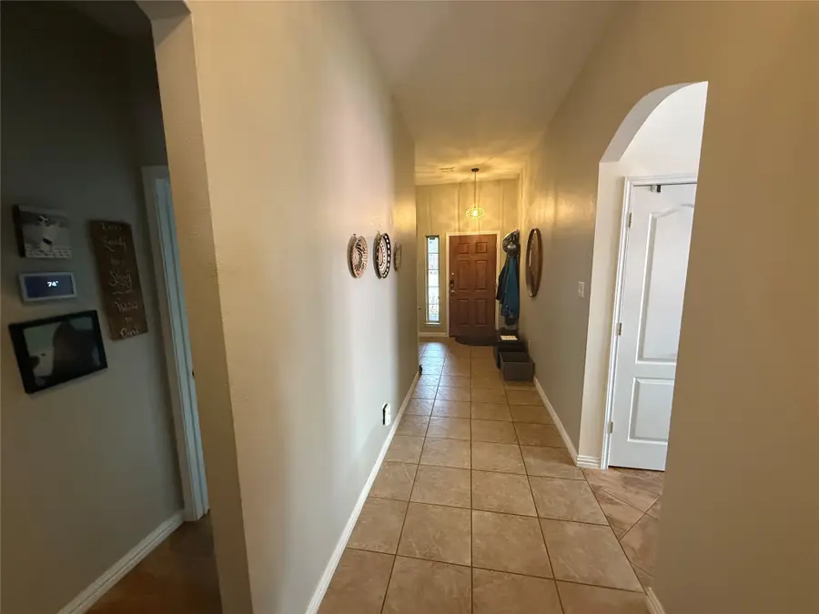 4045 Diamond Ridge Drive, Fort Worth, TX 76244 - #3