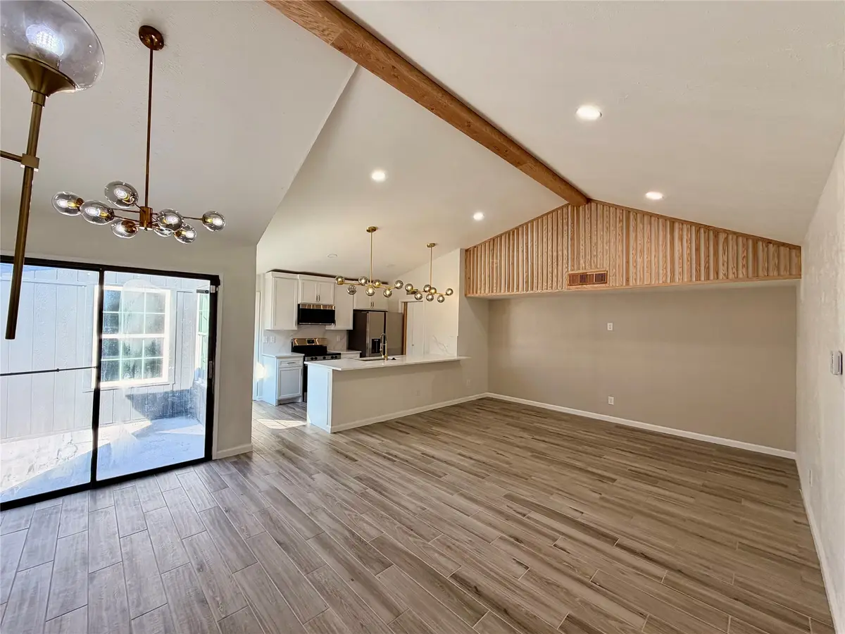 2431 Limestone Drive, Arlington, TX 76014 - Image #1