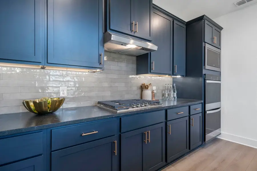 9301 Shadow Trail, Little Elm, TX 76227 - Image #3