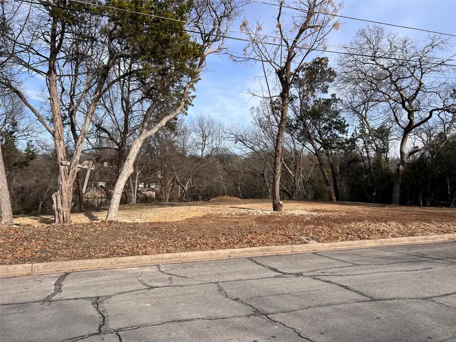 2912 Maple Hill Circle, Waco, TX 76708 - Image #2