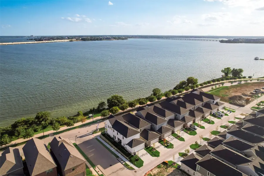 8334 Bayside Drive, Rowlett, TX 75088 - Image #3