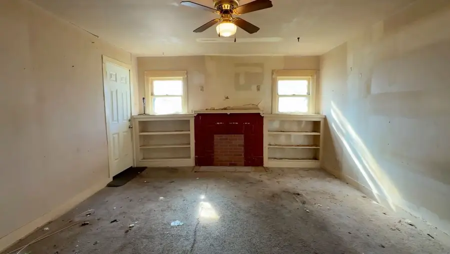 2607 Brandon Street, Dallas, TX 75211 - Image #2