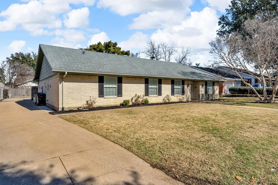 1707 Torch Drive, Arlington, TX 76015 - Image #2