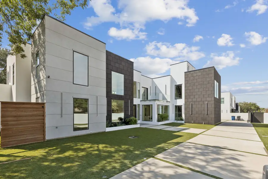 6118 Walnut Hill Lane, Dallas, TX 75230 - Image #3