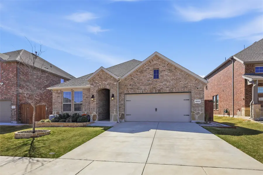 3223 Hunters Glen Drive, Aubrey, TX 76227 - #2