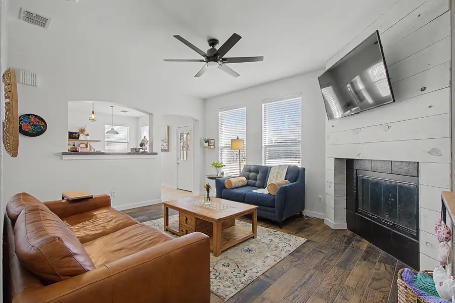 1336 River Ridge Road, Roanoke, TX 76262 - Image #2