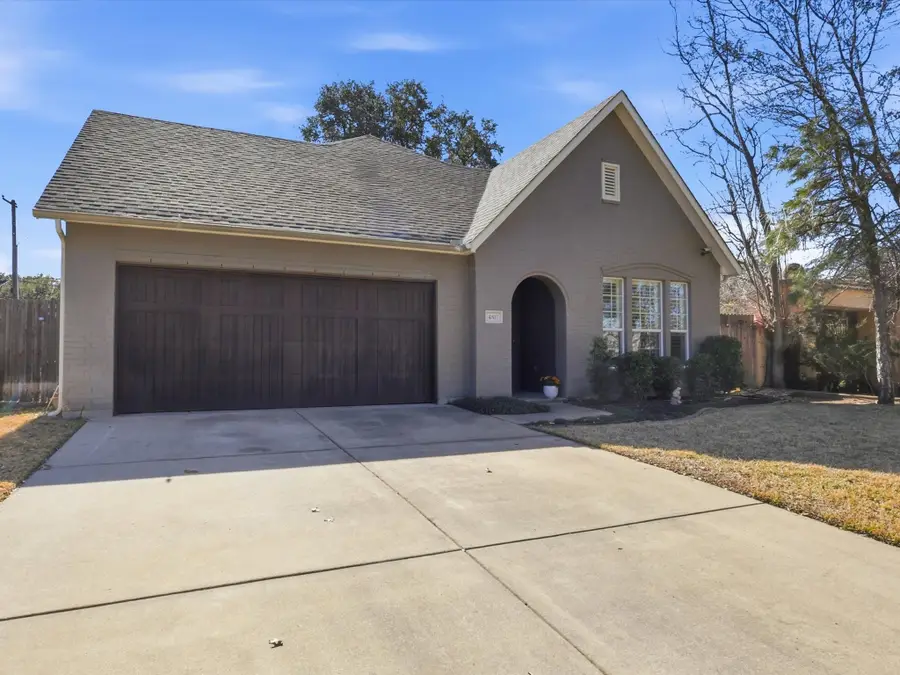 4817 Collinwood Avenue, Fort Worth, TX 76107 - Image #2