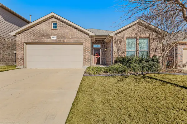 2457 Clay Creek Lane, Fort Worth, TX 76177