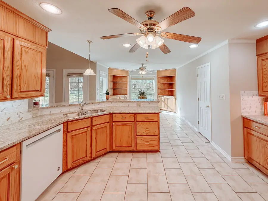 251 County Road 1171, Fairfield, TX 75840 - #2