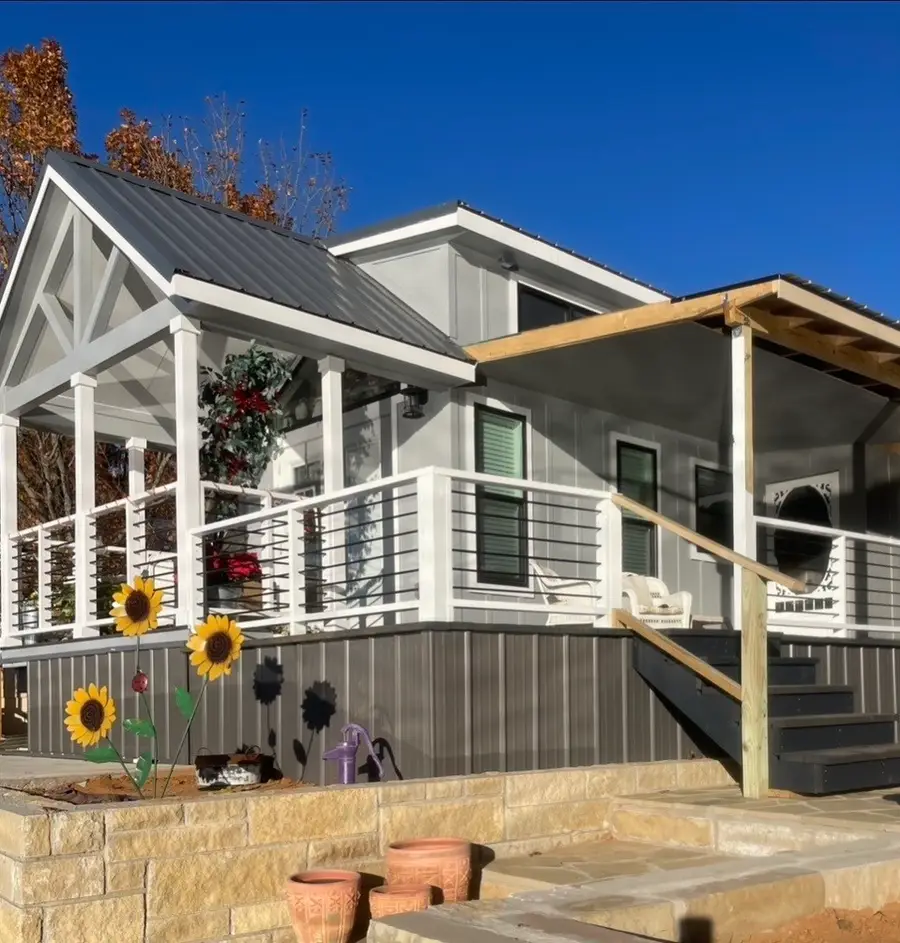 817 Brazos Harbor Circle, Granbury, TX 76048 - #2