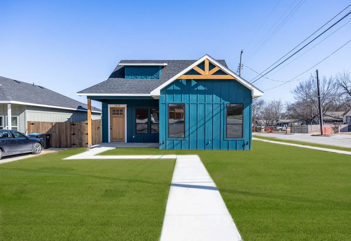 2613 Walker Street, Fort Worth, TX 76105 - #1