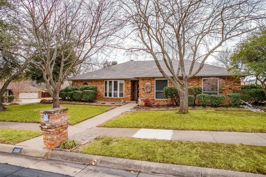 1508 Woodvale Drive, Bedford, TX 76021 - Image #2