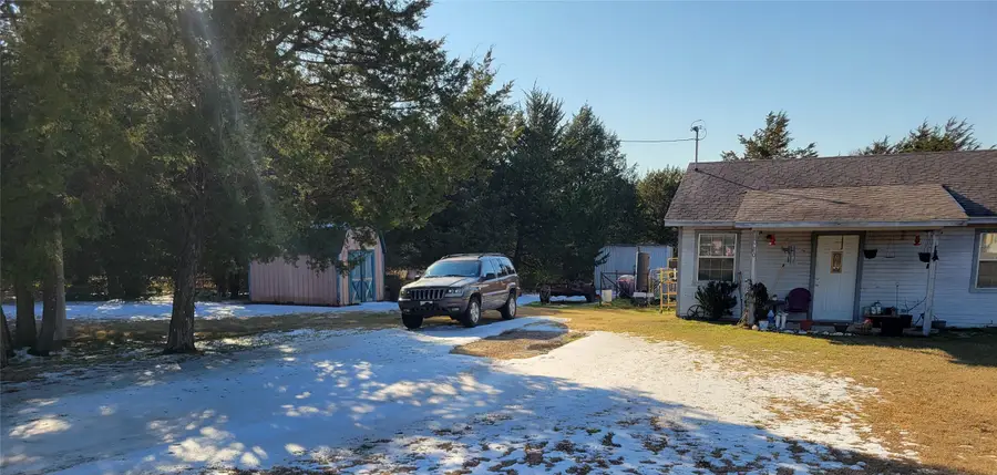 401 Meadowview Lane, Point, TX 75472 - #3