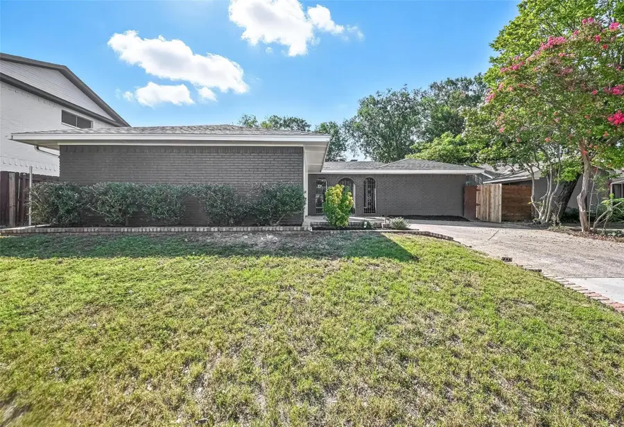 1614 Camero Drive, Carrollton, TX 75006 - Image #2