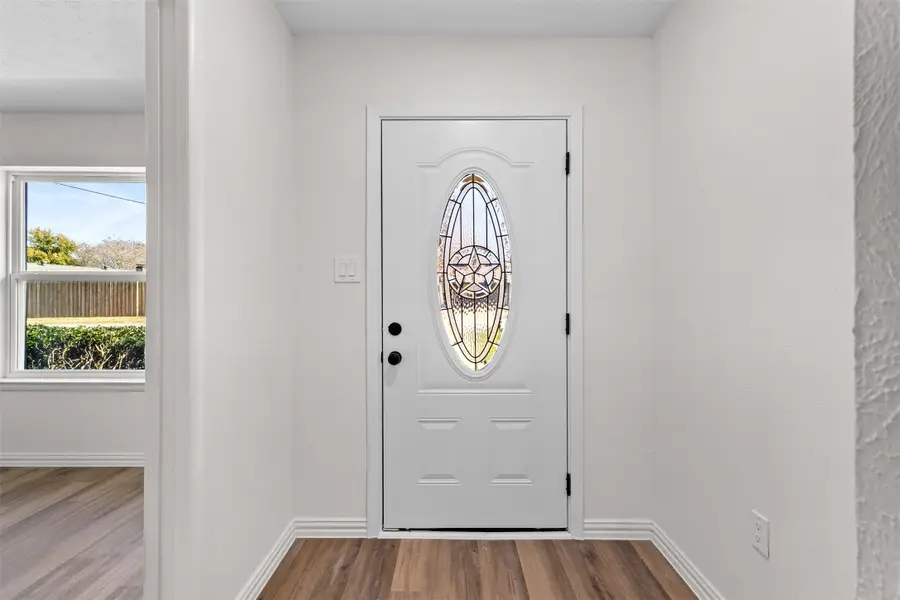 1905 Cimarron Trail, Hurst, TX 76054 - #3