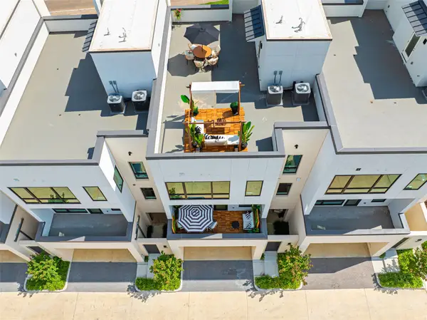 610 N Oak Cliff Boulevard #202, Dallas, TX 75208