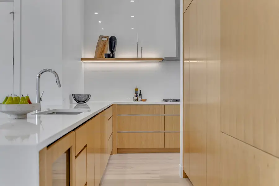 610 N Oak Cliff Boulevard #202, Dallas, TX 75208 - #2