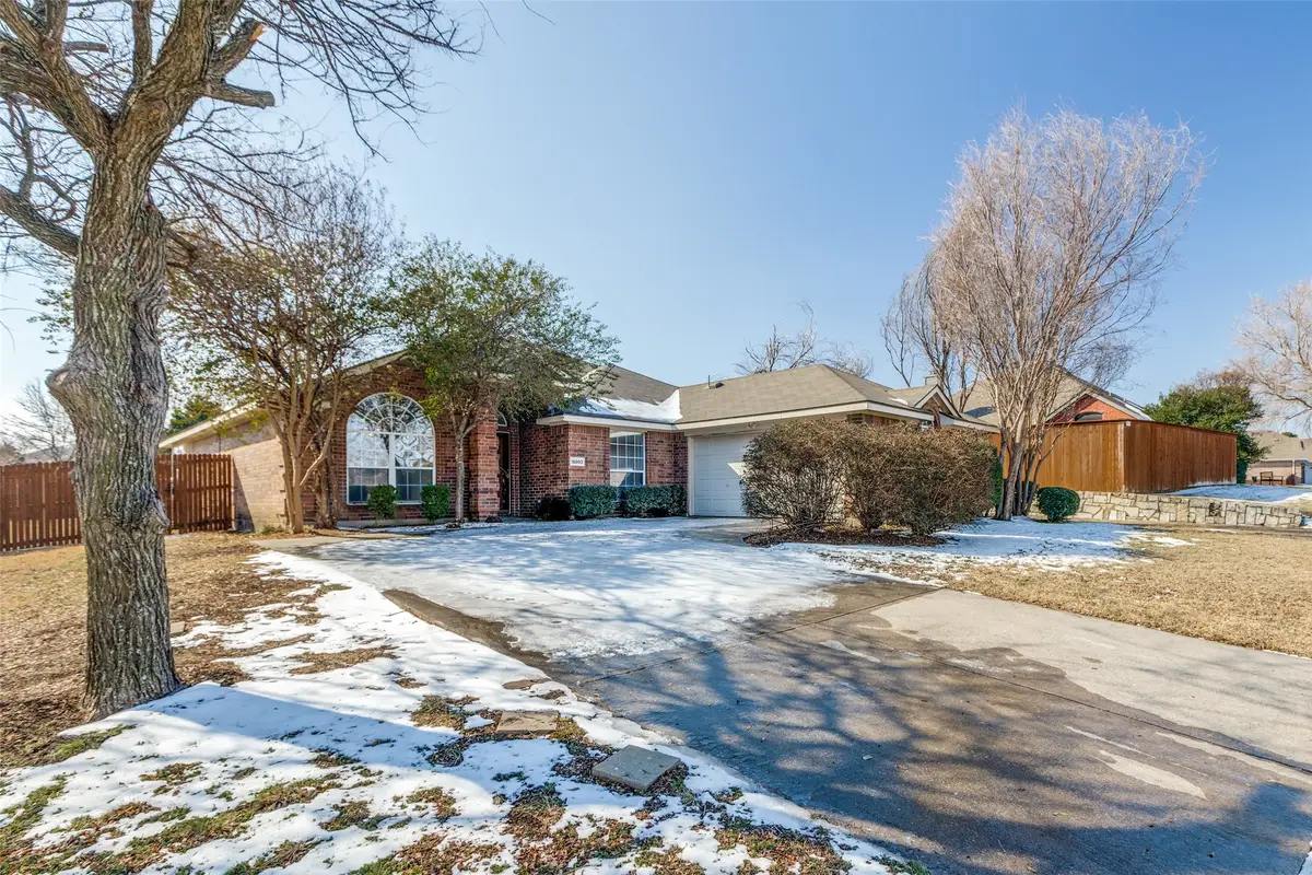 15803 Appaloosa Drive, Frisco, TX 75035 - Image #1