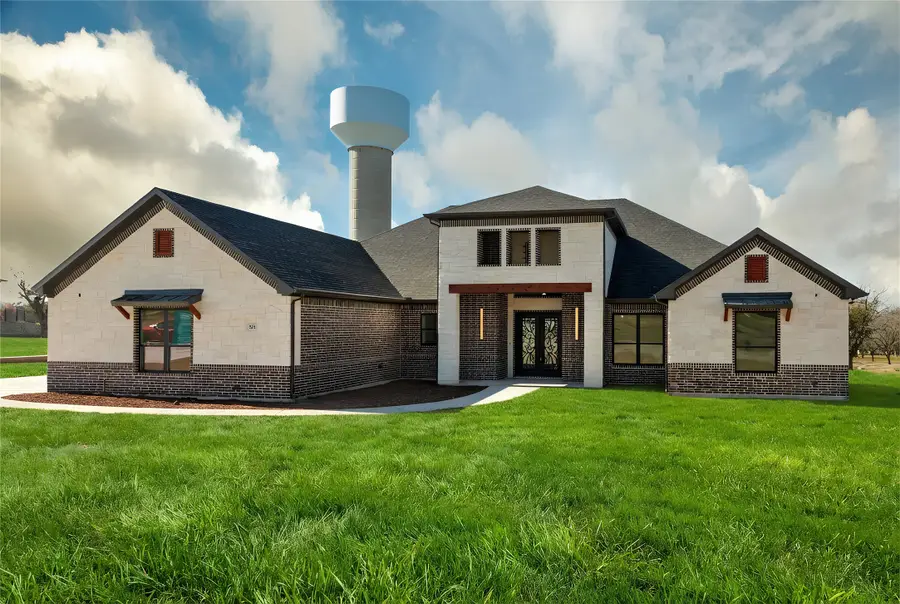 544 High Tower Lane, Granbury, TX 76049 - Image #2