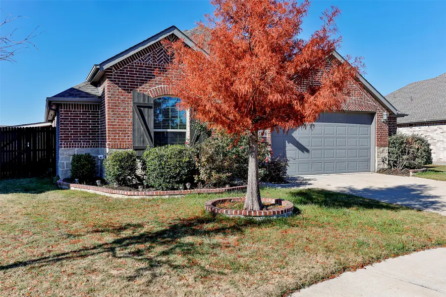1404 Macaw Court, Little Elm, TX 75068 - Image #2