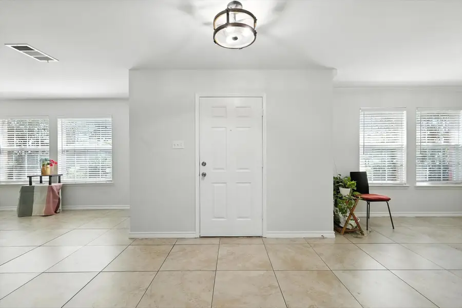 7767 Emilie Lane, Frisco, TX 75035 - Image #3