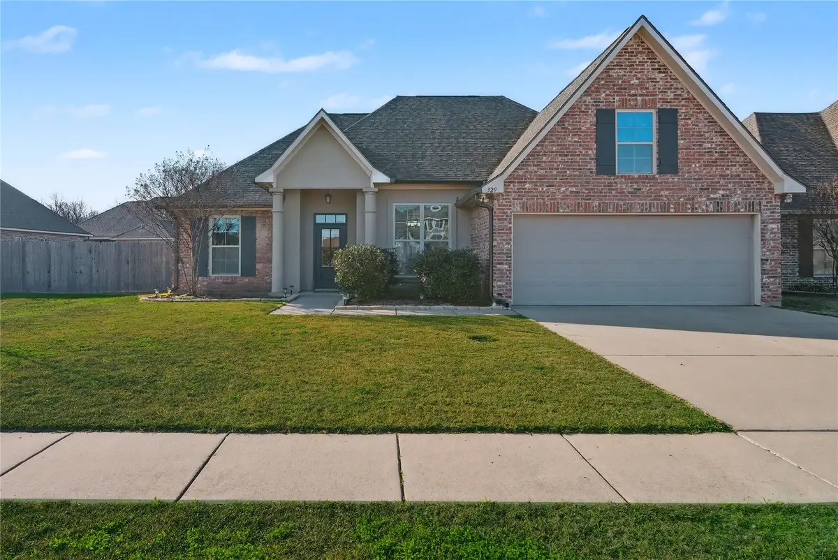 329 Camelback Drive, Bossier City, LA 71111 - #1