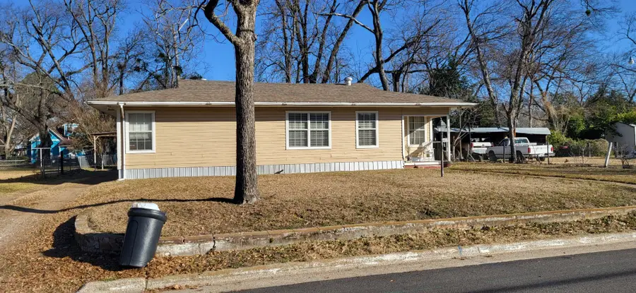 417 Putman Street, Sulphur Springs, TX 75482 - Image #2