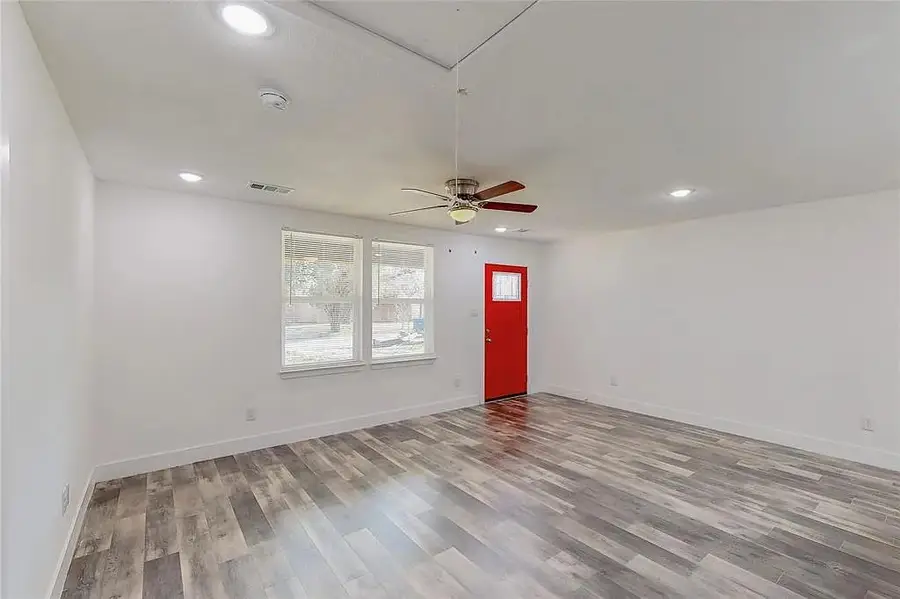 3907 Le May Avenue, Dallas, TX 75216 - Image #3