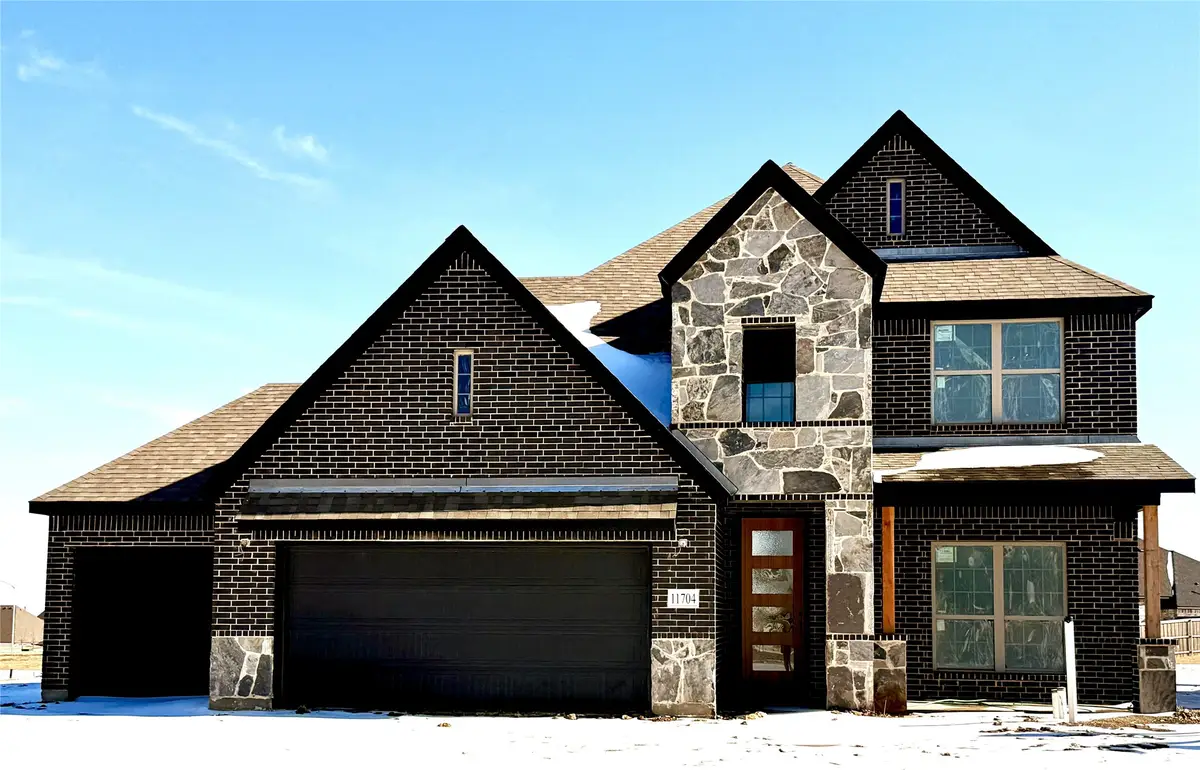 11704 Blackfoot Court, Godley, TX 76044 - Image #1