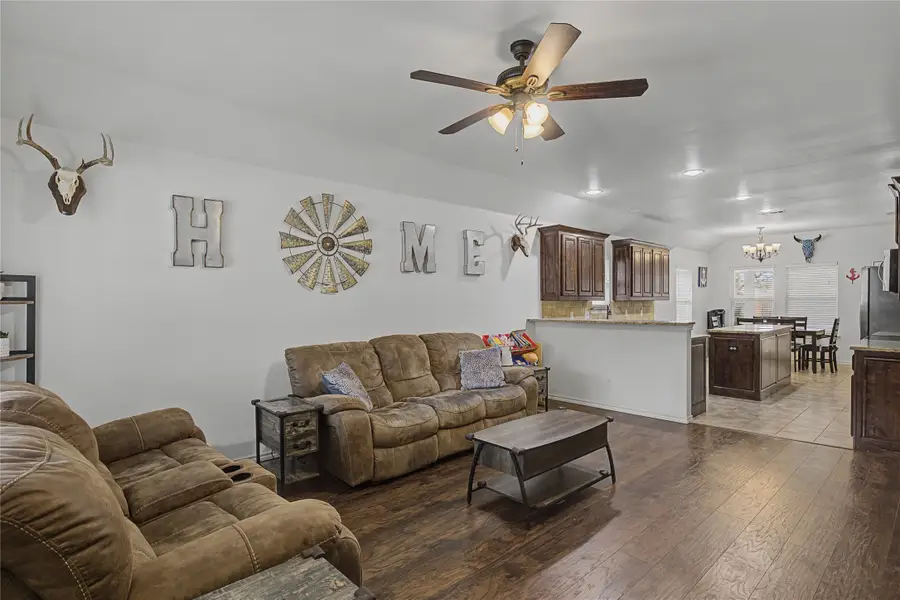 208 Lovers Path Drive, Springtown, TX 76082 - #2