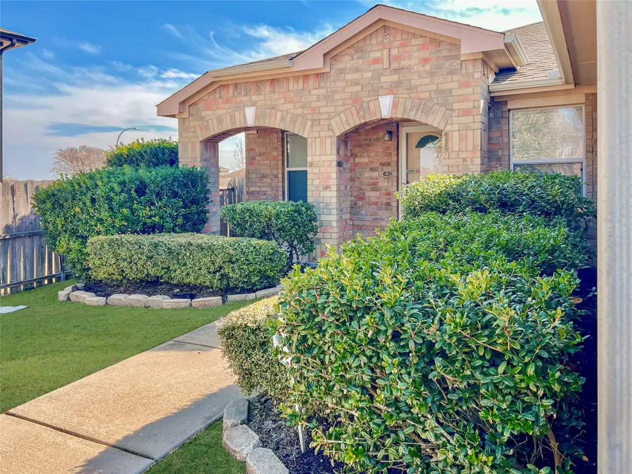 10141 Cougar Trail, Fort Worth, TX 76108 - Image #2