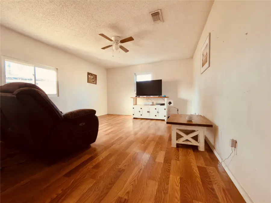 1941 Michael Court, Pelican Bay, TX 76020 - #3