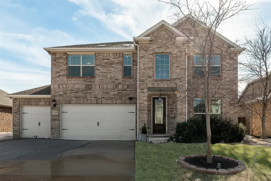 1620 Berry Ridge Trail, Aubrey, TX 76227 - Image #2