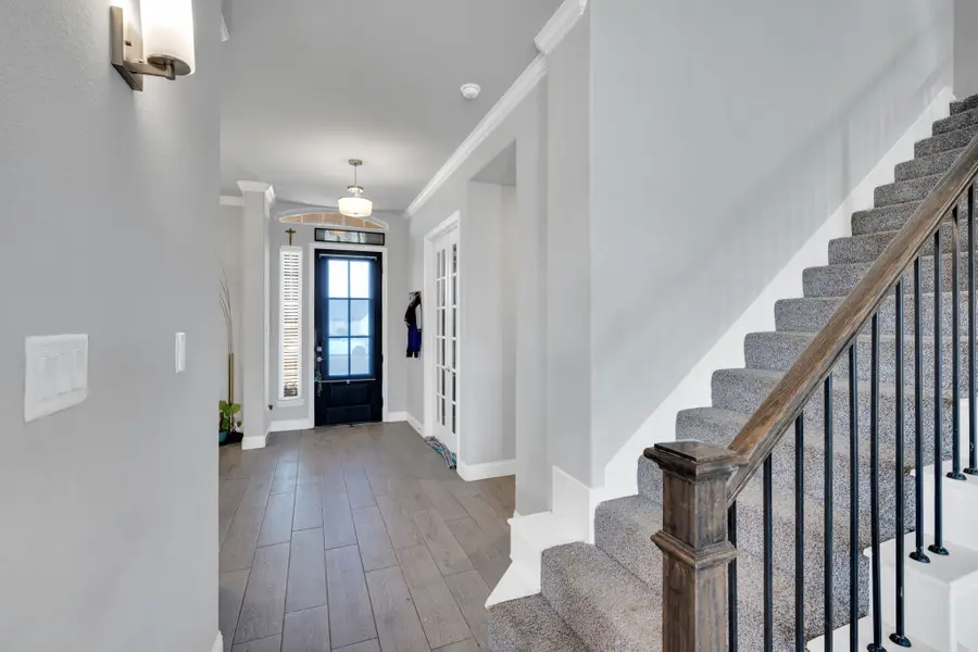 320 Berkeley Drive, Waxahachie, TX 75167 - Image #3