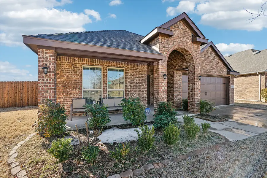 262 Westwood Drive, Waxahachie, TX 75165 - Image #3