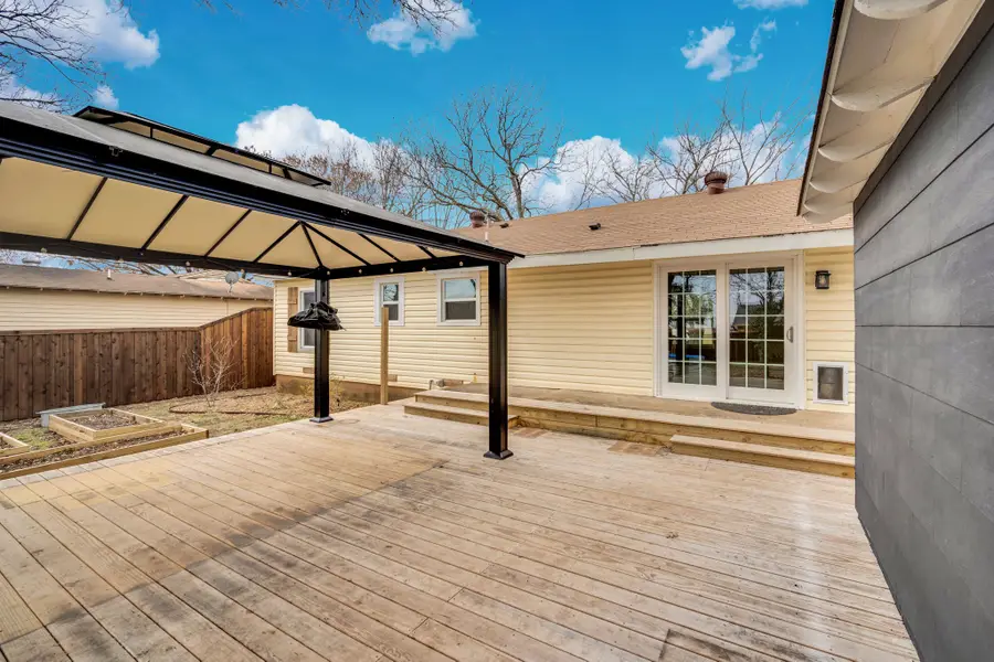 107 Sewell Avenue, Midlothian, TX 76065 - #3