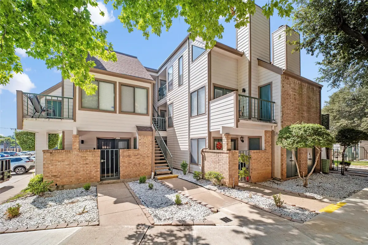 2310 Bamboo Drive #J207, Arlington, TX 76006 - #1